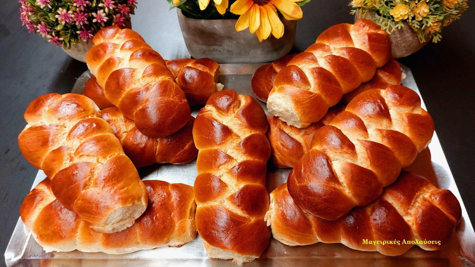 ατομικά-τσουρέκια-χωρίς-μίξερ-συνταγή- ατομικά-τσουρέκια-χωρίς-μίξερ-συνταγή-