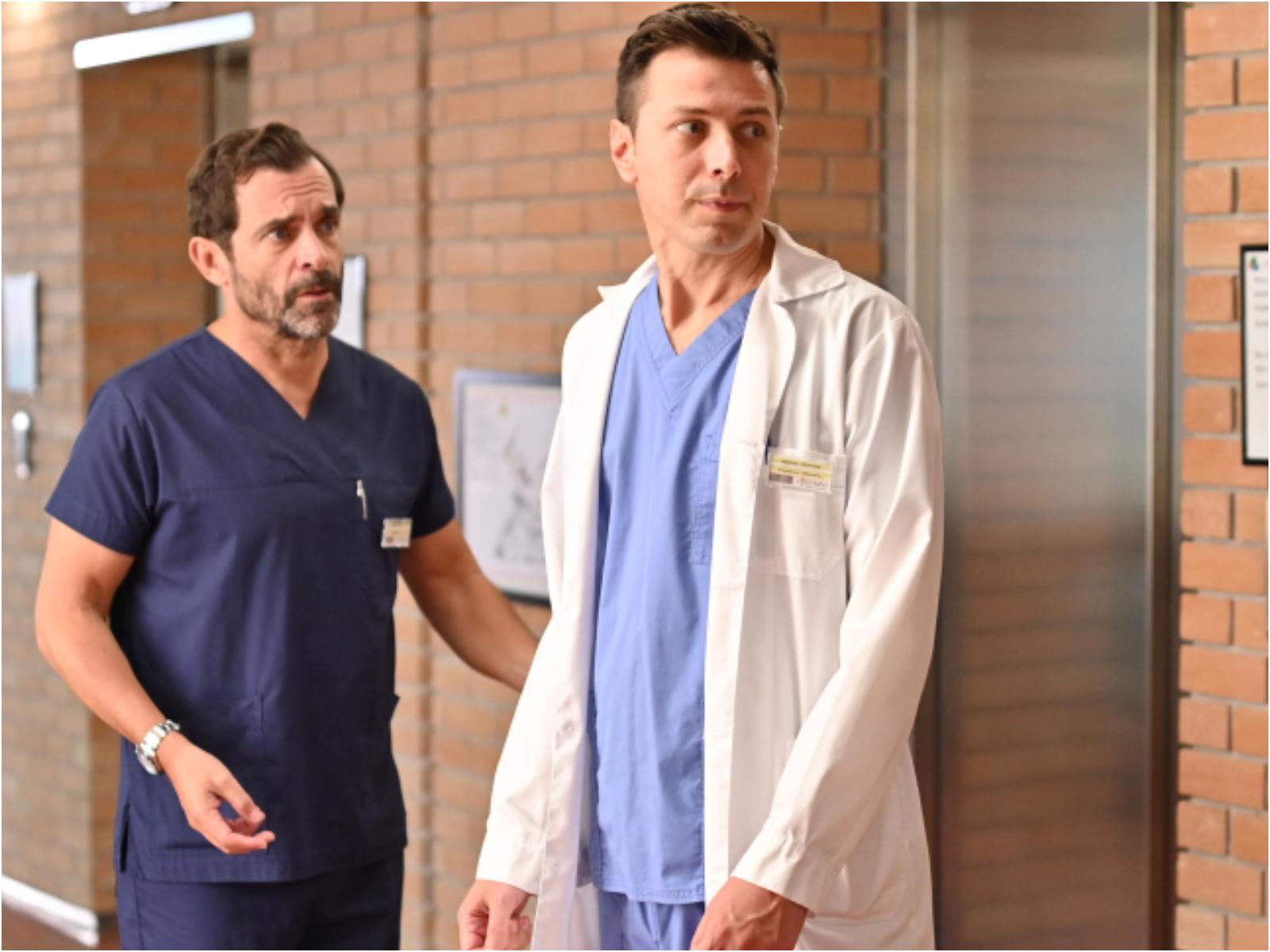 Ο Γιατρός: Ο Ανδρέας Βρεττός αμφισβητεί τον εαυτό του