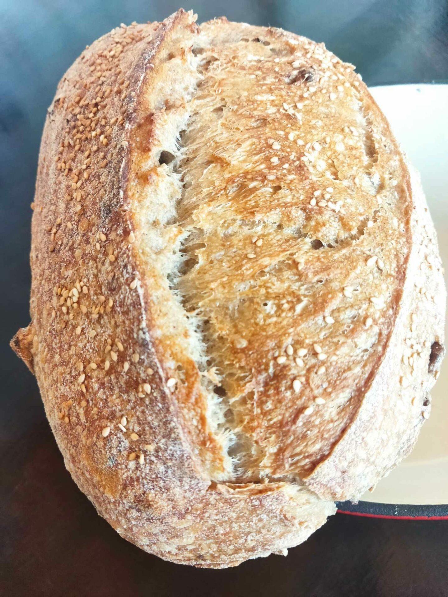 ψωμί-με-φυσικό προζύμι-και-καρύδια-συνταγή- ψωμί-με-φυσικό προζύμι-και-καρύδια-συνταγή-