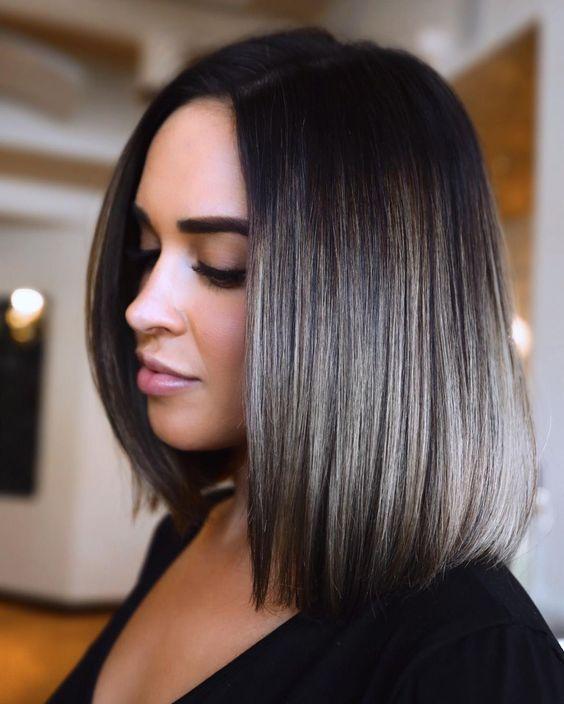 αυστηρό-καρέ-σε-ίσια-μαλλιά-με-ανταύγειες-ιδέες- αυστηρό-καρέ-σε-ίσια-μαλλιά-με-ανταύγειες-ιδέες-