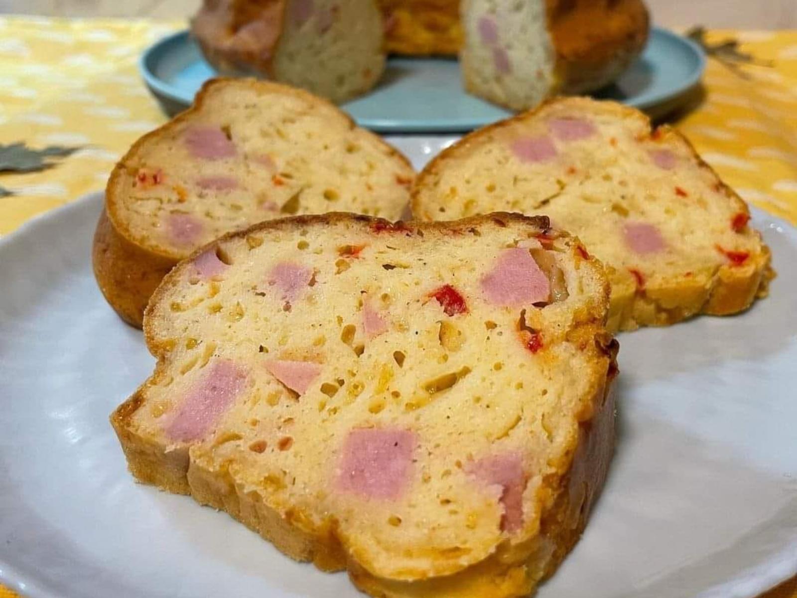 Αλμυρό κέικ με ζύμη γιαουρτιού