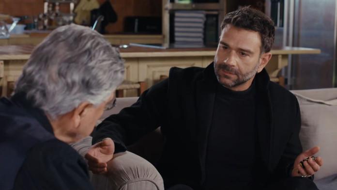 Η Γη της Ελιάς-Μάνος- Η Γη της Ελιάς-Μάνος-