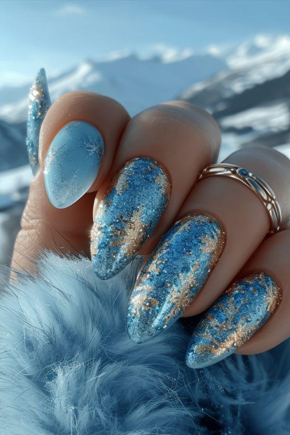 χριστουγεννιάτικο-μανικιούρ-σε-μπλε του πάγου-χριστουγεννιάτικες τάσεις-στα-νύχια-ιδέες- χριστουγεννιάτικο-μανικιούρ-σε-μπλε του πάγου-χριστουγεννιάτικες τάσεις-στα-νύχια-ιδέες-
