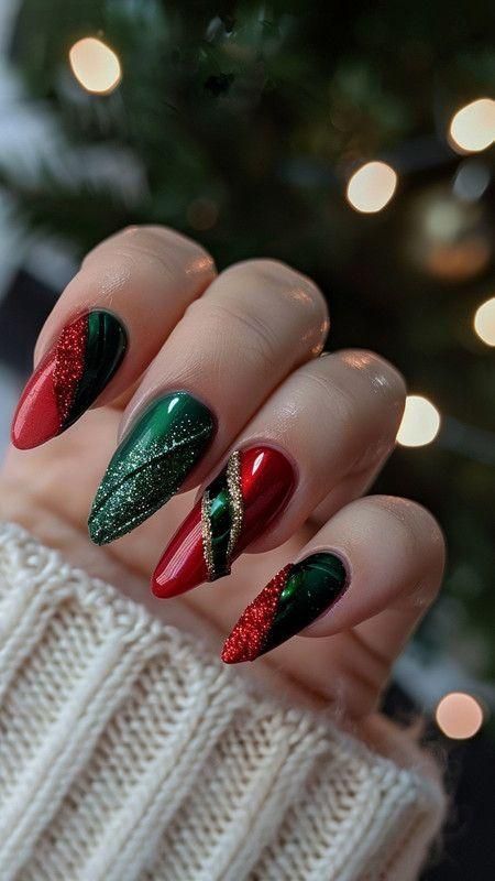 χριστουγεννιάτικο-μανικιούρ-σε-κόκκινο-και-πράσινο-χριστουγεννιάτικες τάσεις-στα-νύχια-ιδέες- χριστουγεννιάτικο-μανικιούρ-σε-κόκκινο-και-πράσινο-χριστουγεννιάτικες τάσεις-στα-νύχια-ιδέες-