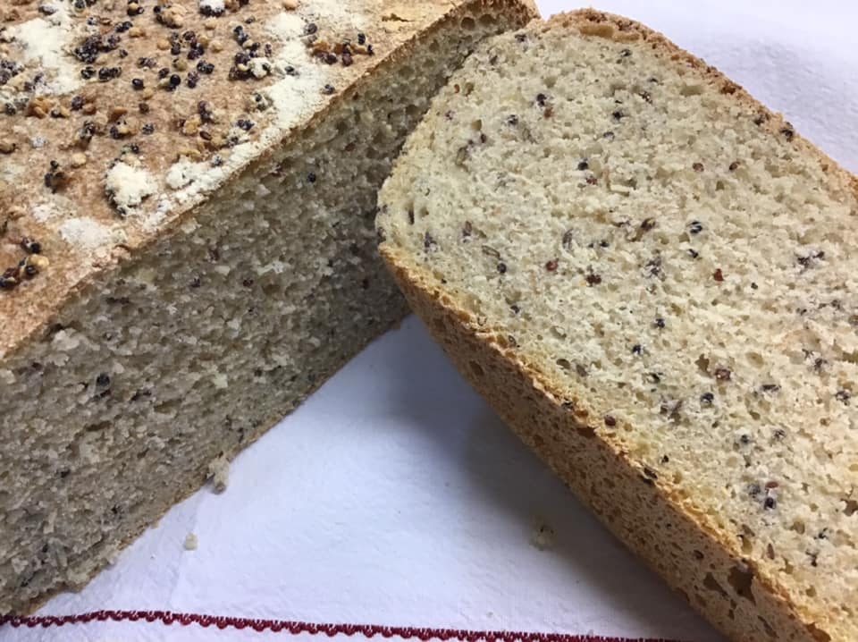 ψωμί-με-κινόα-και-λιναρόσπορο-συνταγή- ψωμί-με-κινόα-και-λιναρόσπορο-συνταγή-