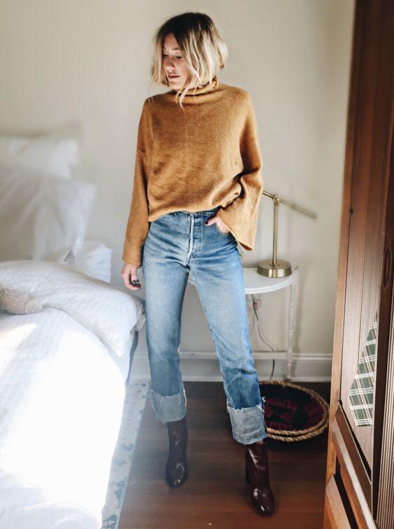 Cuffed jeans: Η νέα τάση στα jeans που αποτελεί την Νο1 στιλιστική πρόταση για casual outfits Cuffed jeans: Η νέα τάση στα jeans που αποτελεί την Νο1 στιλιστική πρόταση για casual outfits