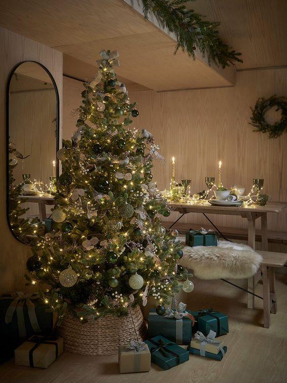 φυσικά υλικά-στη-Χριστουγεννιάτικη διακόσμηση-trends-TikTok-Χριστούγεννα 2024-ιδέες- φυσικά υλικά-στη-Χριστουγεννιάτικη διακόσμηση-trends-TikTok-Χριστούγεννα 2024-ιδέες-