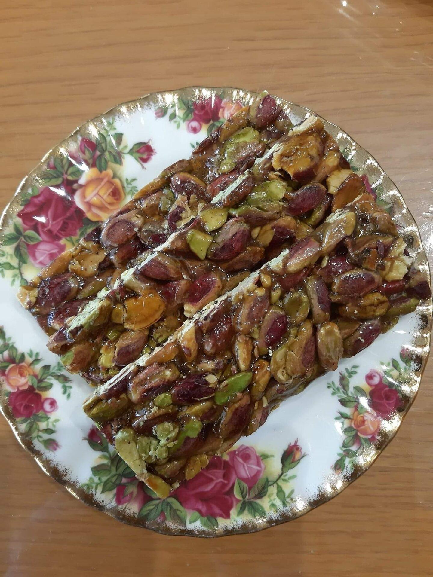 γιορτινά-σοκολατάκια-με-παστέλι-συνταγή- γιορτινά-σοκολατάκια-με-παστέλι-συνταγή-