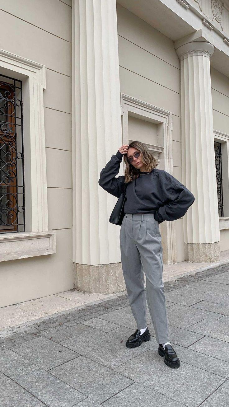 Loafers-Χειμώνας-2024-με-oversized-πουλόβερ-και-πλεκτό-παντελόνι-ιδέες Loafers-Χειμώνας-2024-με-oversized-πουλόβερ-και-πλεκτό-παντελόνι-ιδέες