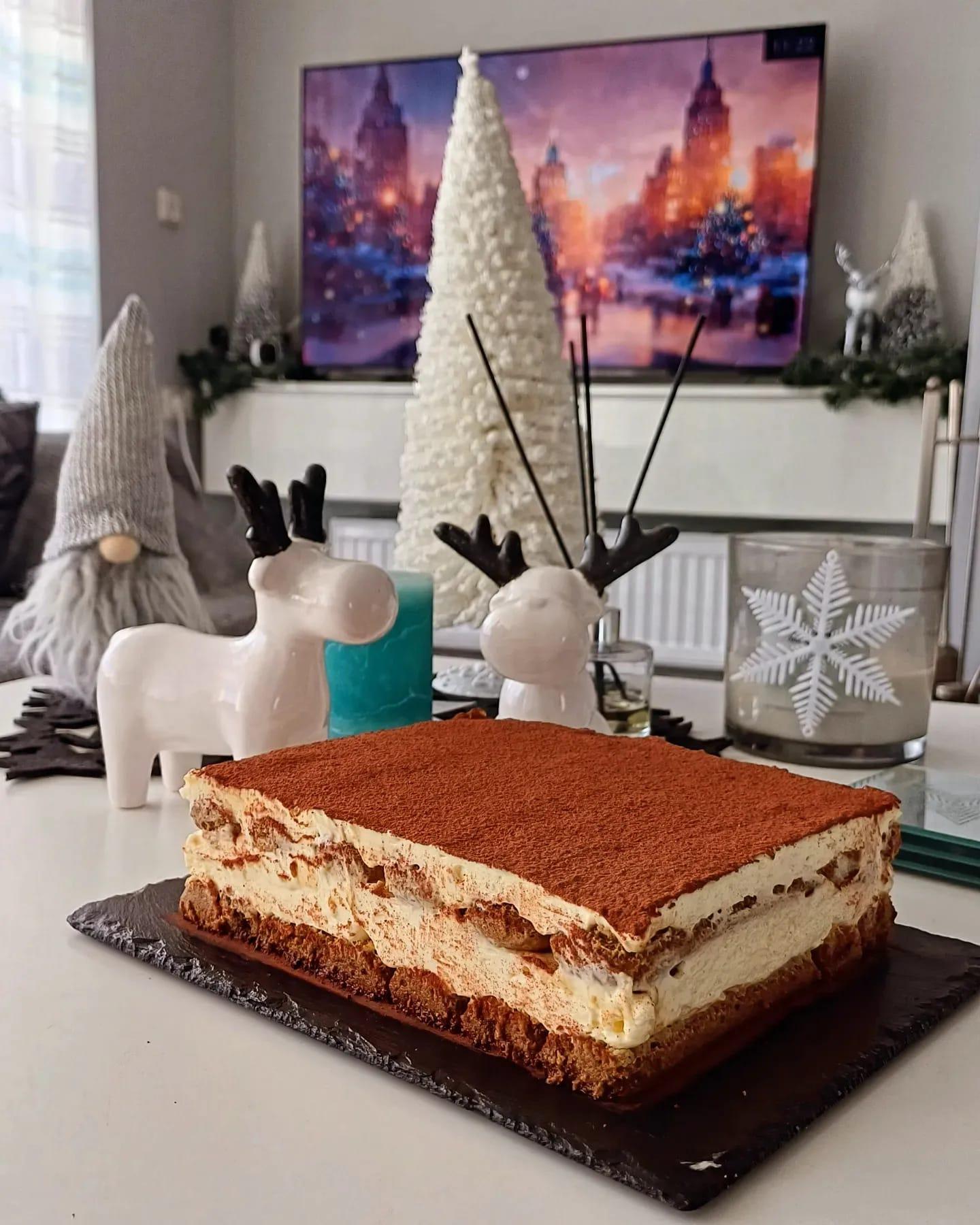 Τιραμισού-για το-γιορτινό τραπέζι-συνταγή- Τιραμισού-για το-γιορτινό τραπέζι-συνταγή-