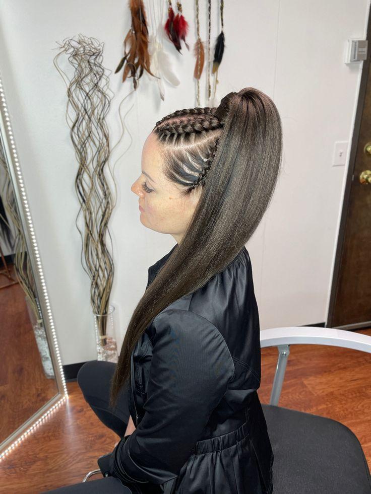 ψηλή-αλογοουρά-με-πλεξουδάκια-σε-ίσια μαλλιά-ιδέες-