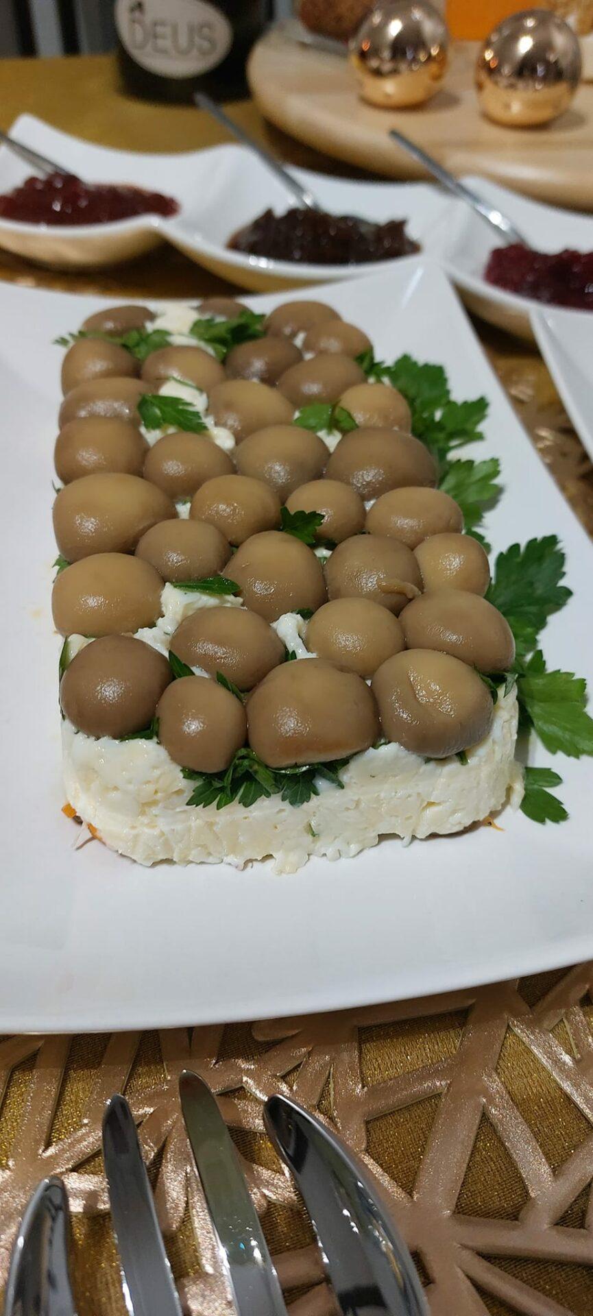 γιορτινή-τυροσαλάτα-συνταγή- γιορτινή-τυροσαλάτα-συνταγή-