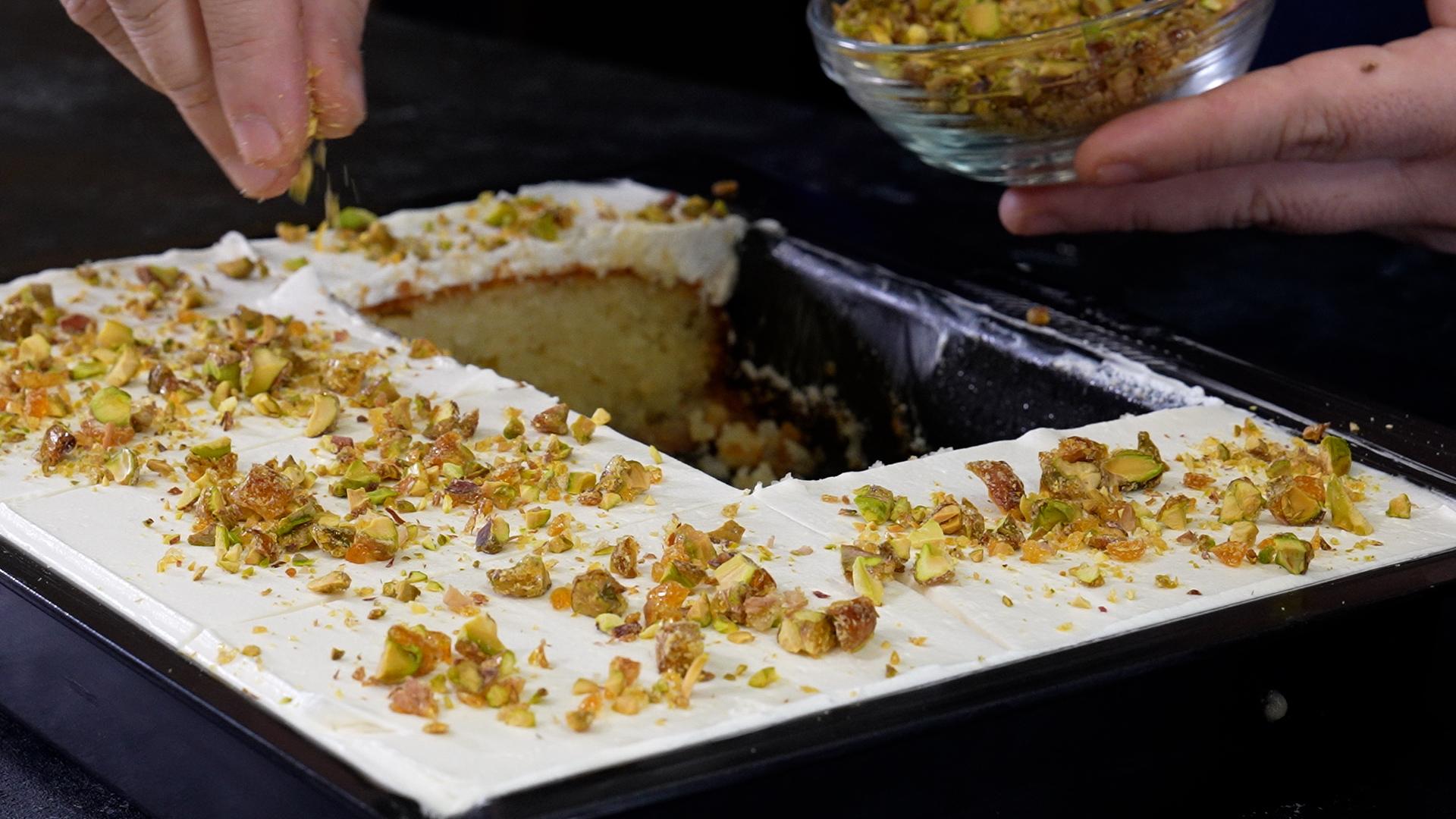 ραβανί-με-λευκή σοκολάτα-συνταγή- ραβανί-με-λευκή σοκολάτα-συνταγή-