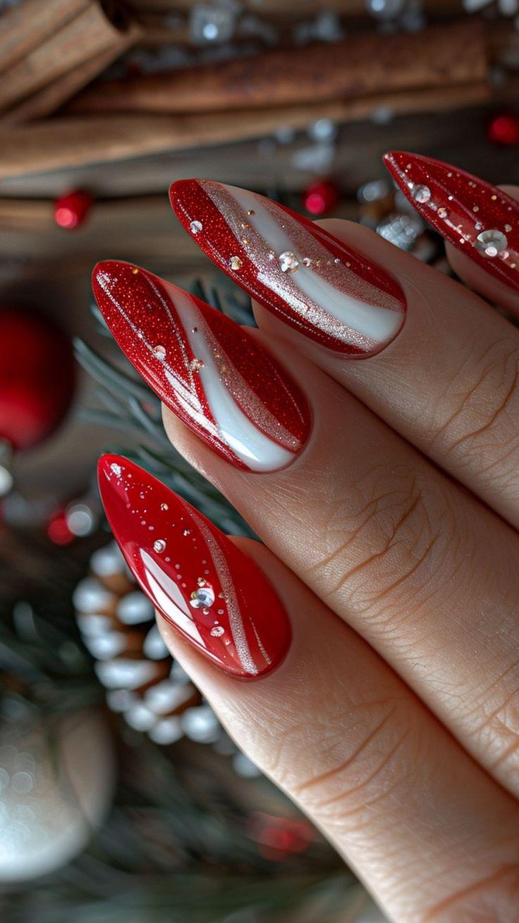 χριστουγεννιάτικο-μανικιούρ-με-στρας-και-γκλίτερ-ιδέες- χριστουγεννιάτικο-μανικιούρ-με-στρας-και-γκλίτερ-ιδέες-