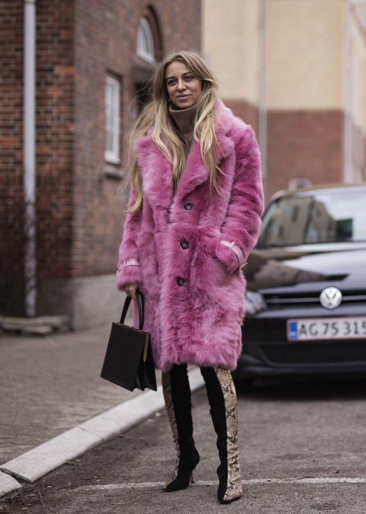 ροζ-γούνα-με-μπότες-ιδέες- ροζ-γούνα-με-μπότες-ιδέες-