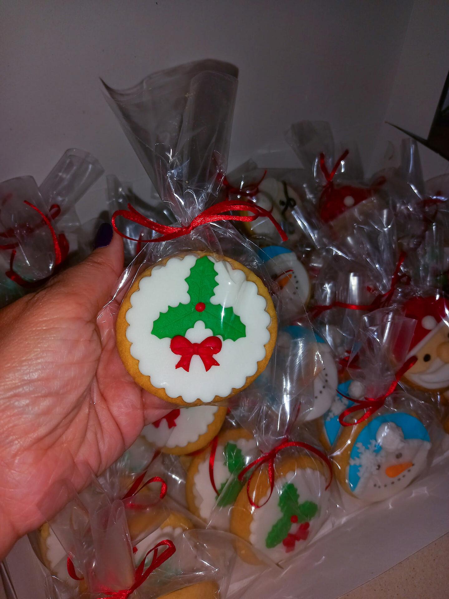 Χριστουγεννιάτικα-μπισκότα-με ζαχαρόπαστα-συνταγή- Χριστουγεννιάτικα-μπισκότα-με ζαχαρόπαστα-συνταγή-