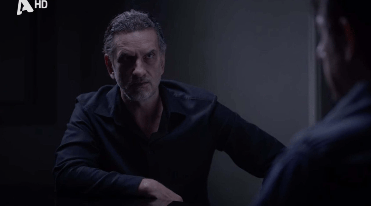 Διάφανη Αγάπη-Νίκος-