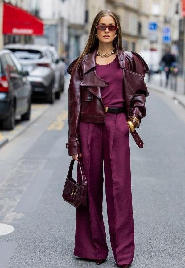 ιδέες-για-βουργουνδί-χριστουγεννιάτικο ντύσιμο-Χριστούγεννα 2024-τάσεις- ιδέες-για-βουργουνδί-χριστουγεννιάτικο ντύσιμο-Χριστούγεννα 2024-τάσεις-