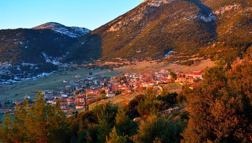 ορεινά-ελληνικά χωριά-για-χριστουγεννιάτικες διακοπές-για-ζευγάρια- ορεινά-ελληνικά χωριά-για-χριστουγεννιάτικες διακοπές-για-ζευγάρια-