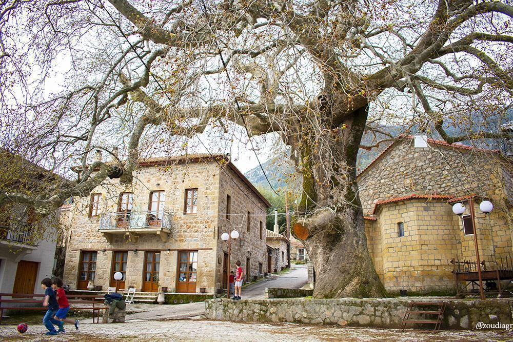ορεινά-ελληνικά χωριά-για-χριστουγεννιάτικες διακοπές-για-ζευγάρια- ορεινά-ελληνικά χωριά-για-χριστουγεννιάτικες διακοπές-για-ζευγάρια-