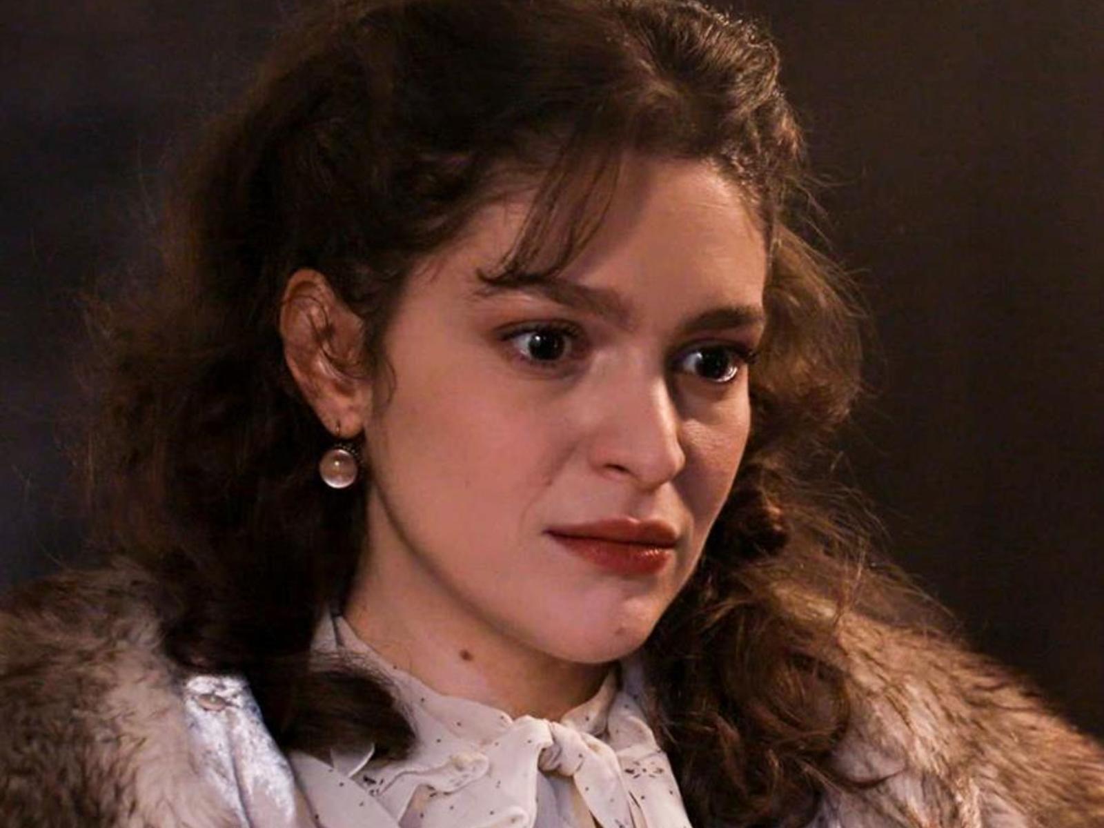 Grand Hotel: Η πρώην του Πέτρου επιστρέφει και χτυπάει την Αλίκη