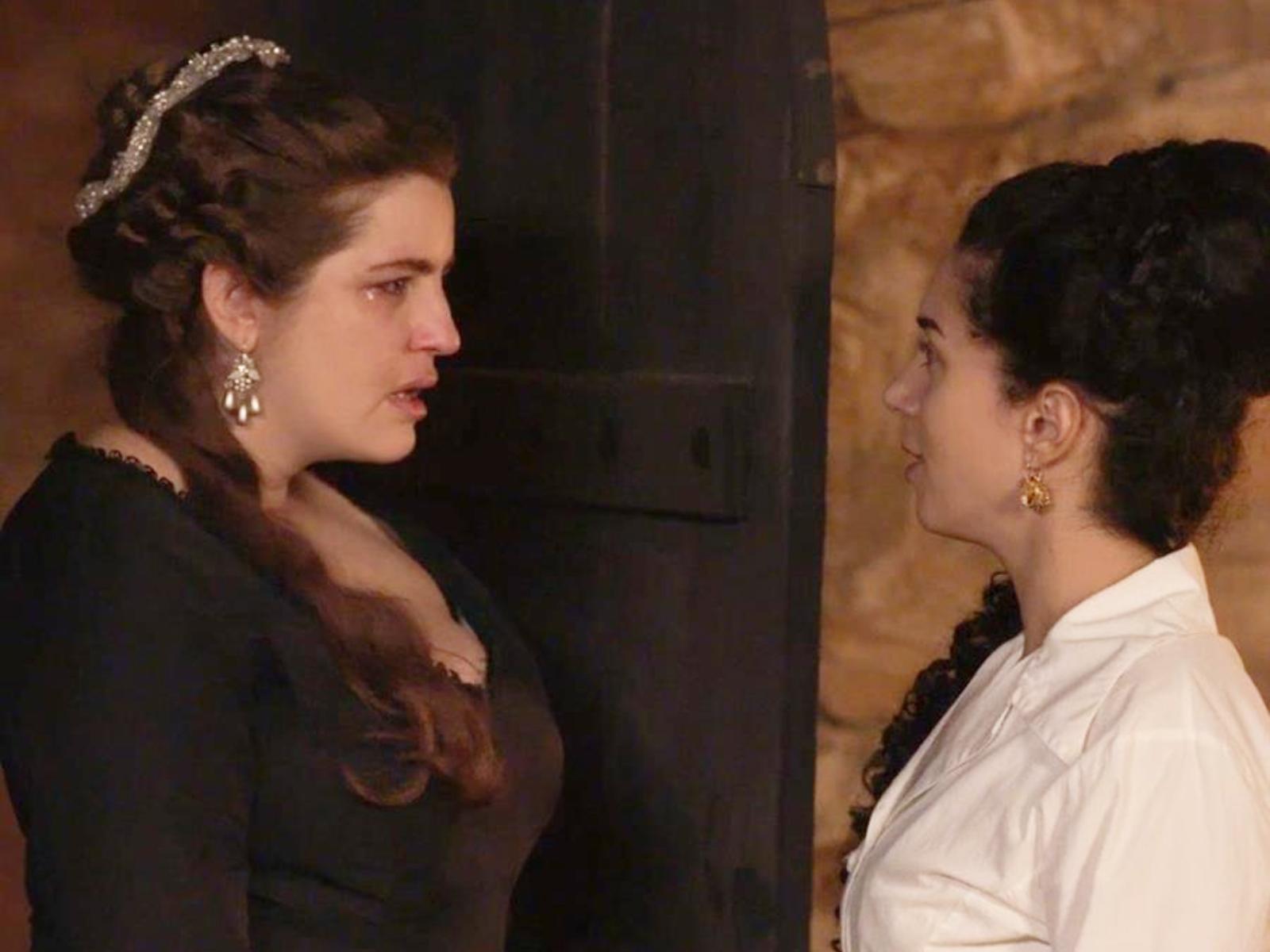 Η Μάγισσα: Η Πανδώρα στήνει θανάσιμη παγίδα στη Ρενάτα στα εγκαίνια του οικισμού