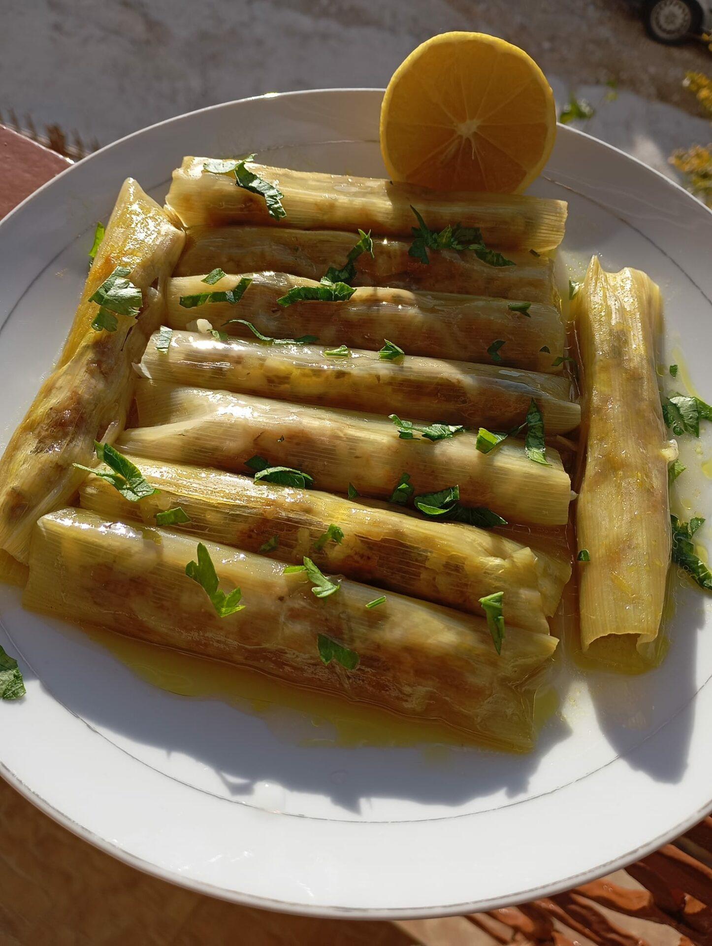 Ντολμαδάκια πράσου με κιμά