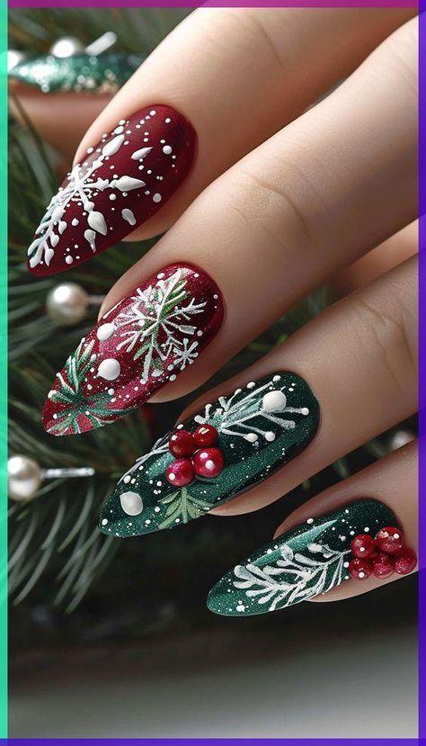 ιδέες-για-χριστουγεννιάτικα νύχια-με-charms-Χριστούγεννα 2024-