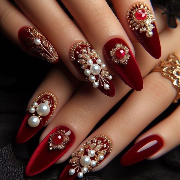 velvet-κόκκινα νύχια-με-charms-ιδέες-