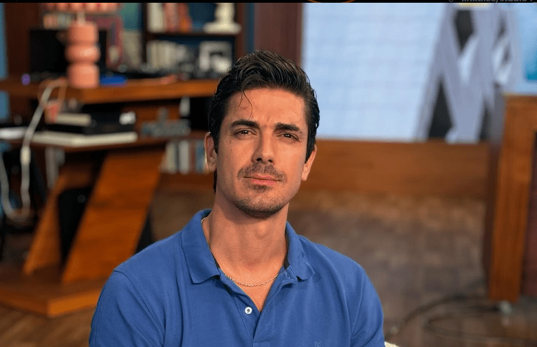 Δημήτρης Γκοτσόπουλος-στη-πρεμιέρα-Βασίλης Παπακωνσταντίνου-Γιώργος Νταλάρας- Δημήτρης Γκοτσόπουλος-στη-πρεμιέρα-Βασίλης Παπακωνσταντίνου-Γιώργος Νταλάρας-