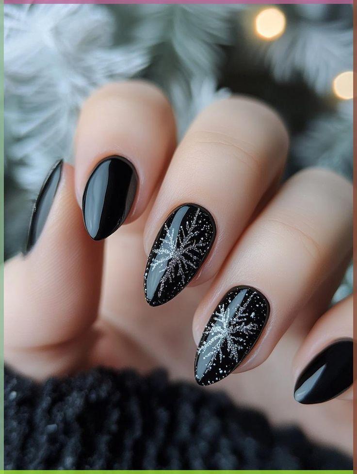 μαύρα-νύχια-με-χιονονιφάδες-και-γκλίτερ-ιδέες- μαύρα-νύχια-με-χιονονιφάδες-και-γκλίτερ-ιδέες-