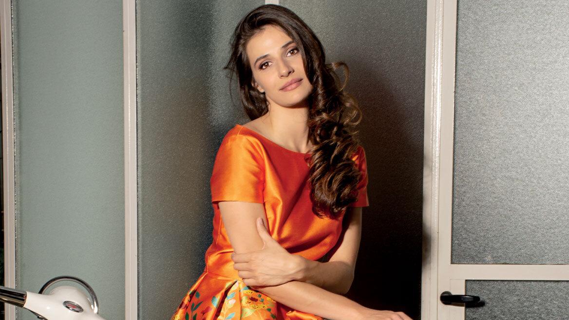 Hotελ Ελβίρα: Αυτή είναι η νέα κωμωδία του MEGA με τον Μιχάλη Λεβεντόγιαννη σε κόντρα ρόλο