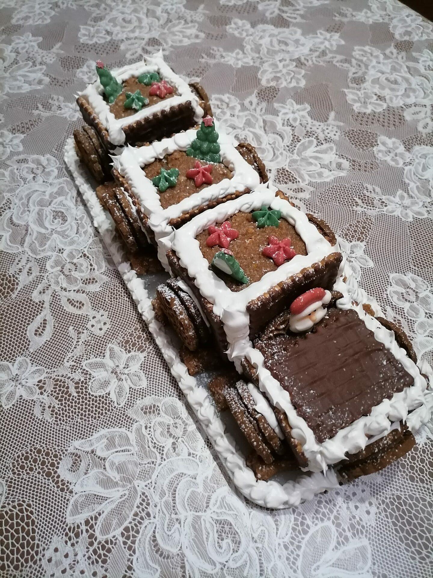 Χριστουγεννιάτικο-τραινάκι-γεμιστό-με χαλβά-συνταγή-