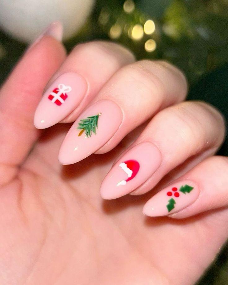 Festive Nails: Νύχια με Χριστουγεννιάτικα Δέντρα για τις πιο Μοντέρνες Εμφανίσεις Festive Nails: Νύχια με Χριστουγεννιάτικα Δέντρα για τις πιο Μοντέρνες Εμφανίσεις