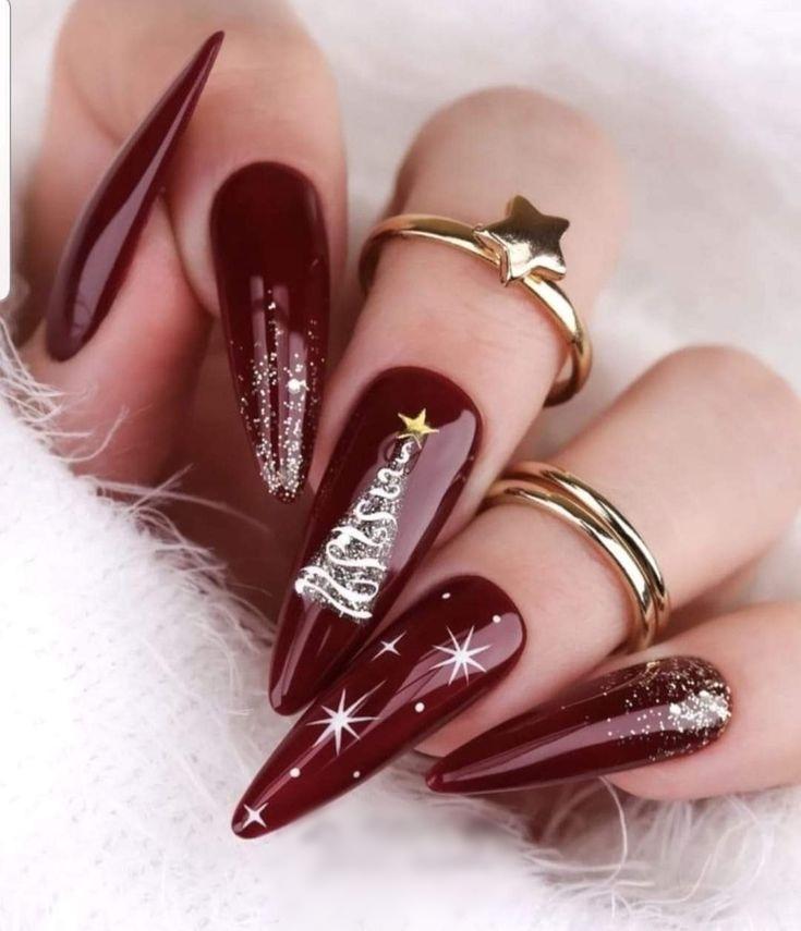 βουργουνδί-νύχια-με-γκλίτερ-και-στρας-για-τα-Χριστούγεννα-ιδέες- βουργουνδί-νύχια-με-γκλίτερ-και-στρας-για-τα-Χριστούγεννα-ιδέες-