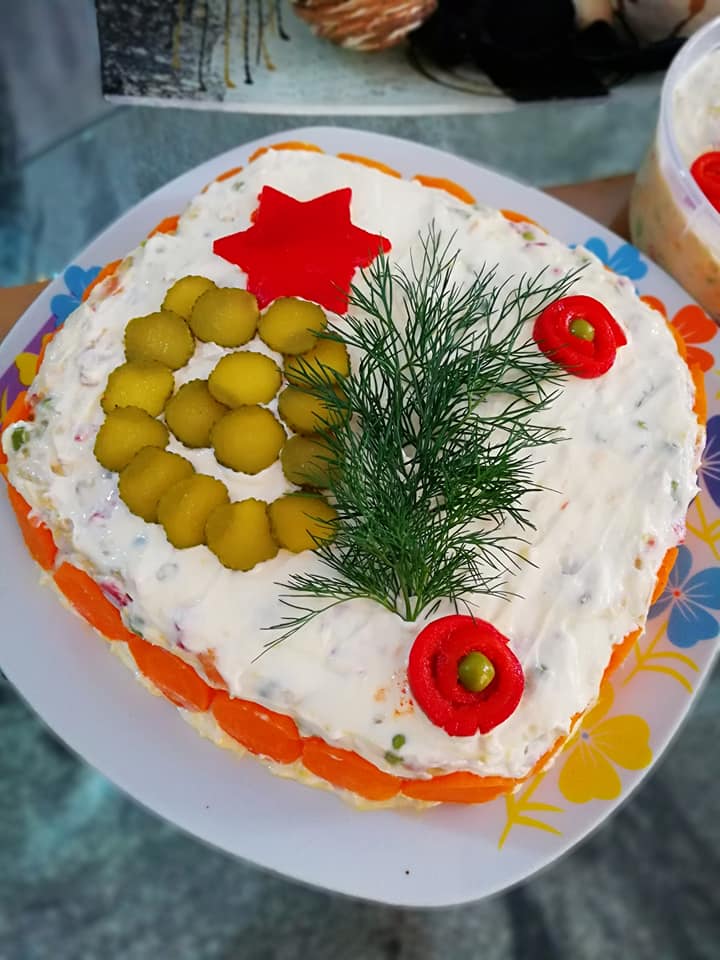 Γιορτινή-σαλάτα-με μοσχάρι-συνταγή- Γιορτινή-σαλάτα-με μοσχάρι-συνταγή-