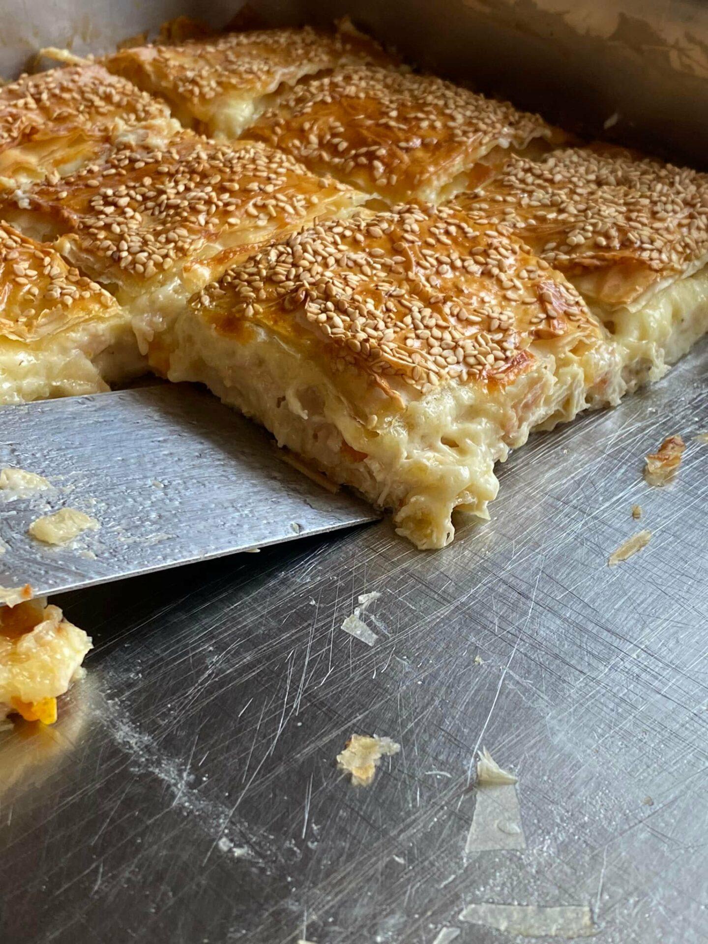 κοτόπιτα-με-το-κοτόπουλο-που-περίσσεψε-από-τα-Χριστούγεννα-συνταγή- κοτόπιτα-με-το-κοτόπουλο-που-περίσσεψε-από-τα-Χριστούγεννα-συνταγή-