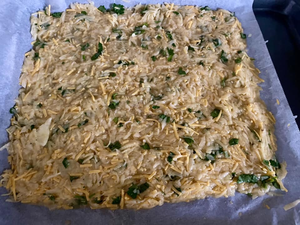 Ρολό-αλλαντικών-με Ρώσικη-για το-Γιορτινό Τραπέζι-συνταγή- Ρολό-αλλαντικών-με Ρώσικη-για το-Γιορτινό Τραπέζι-συνταγή-