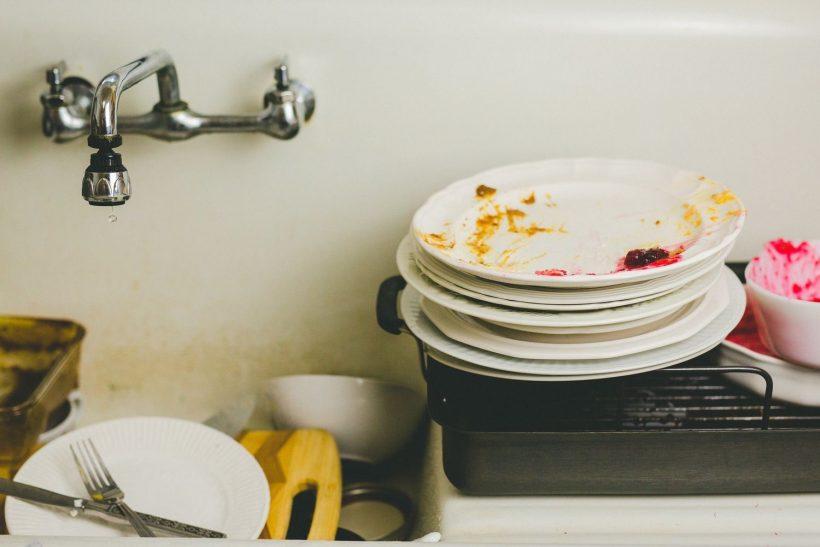 Πως-να-διώξετε-τις-άσχημες-μυρωδιές-από-το-σπίτι-μετά-τις-γιορτές Πως-να-διώξετε-τις-άσχημες-μυρωδιές-από-το-σπίτι-μετά-τις-γιορτές