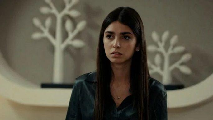 Η Γη της Ελιάς-Βασιλική- Η Γη της Ελιάς-Βασιλική-