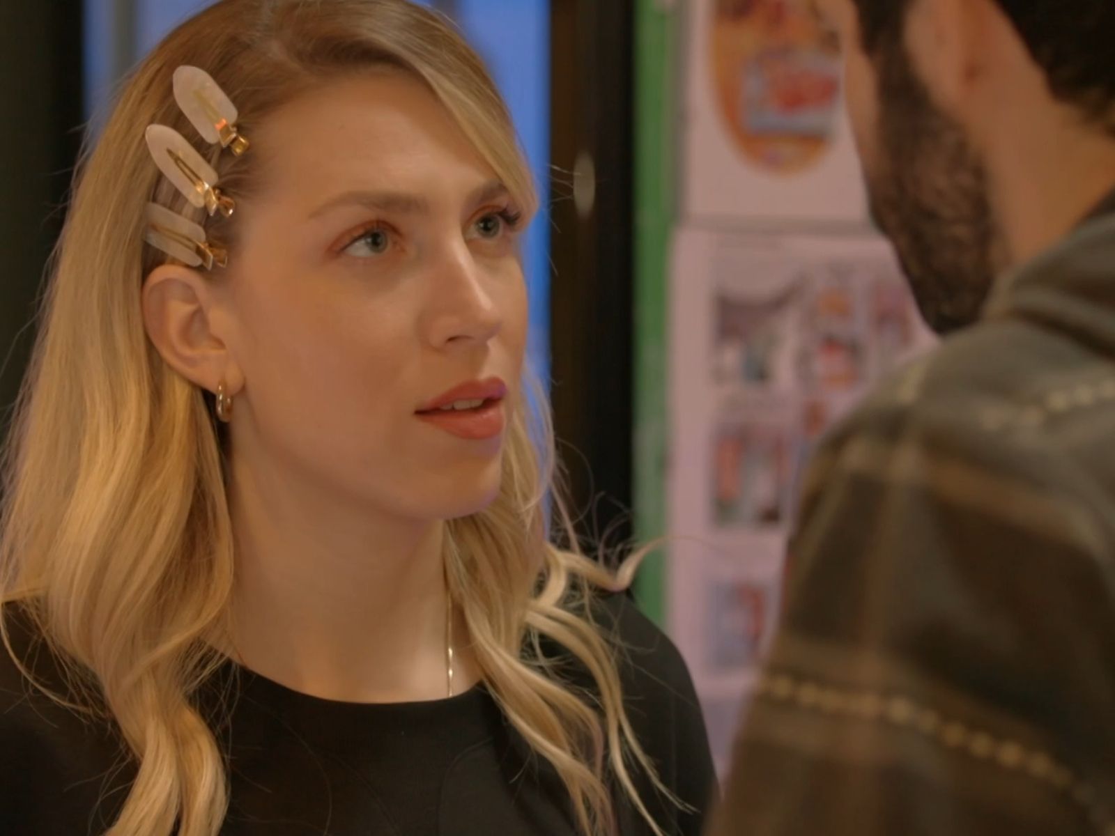 Αρχελάου 5 επόμενα επεισόδια : 68, 69, 70, 71, 72, 73, 74