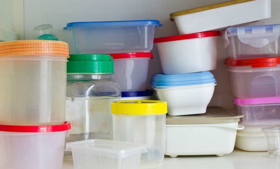 Άσχημες-μυρωδιές-στα-πλαστικά-τάπερ-6-φυσικοί-τρόποι-να-τις-εξαφανίσετε Άσχημες-μυρωδιές-στα-πλαστικά-τάπερ-6-φυσικοί-τρόποι-να-τις-εξαφανίσετε