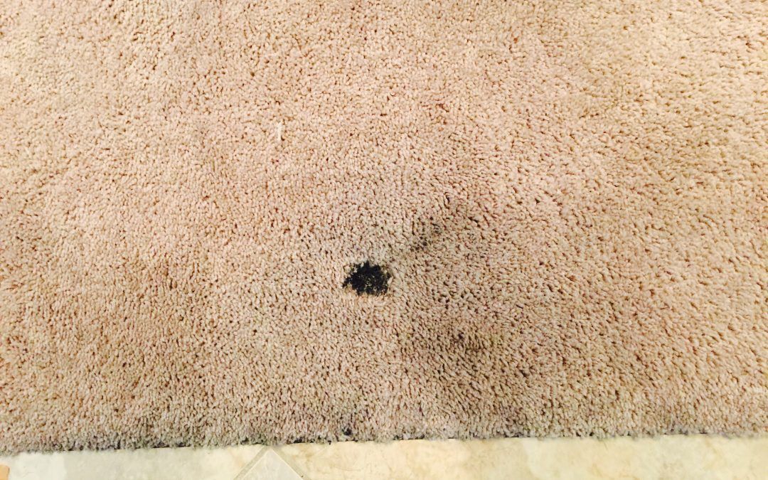 Κάψιμο-από-τσιγάρο-στα-χαλιά-επιδιόρθωση-με-DIY-διαδικασία Κάψιμο-από-τσιγάρο-στα-χαλιά-επιδιόρθωση-με-DIY-διαδικασία