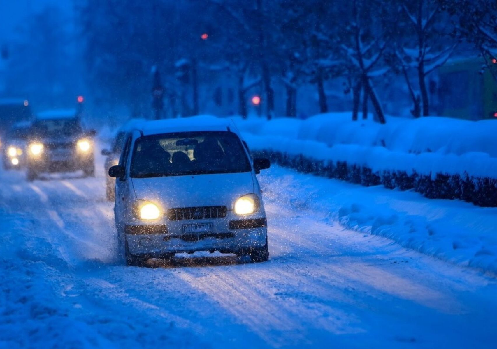 Παγετός και κρύο : Πώς θα ξεκινήσετε σωστά το αυτοκίνητο που καίει βενζίνη πετρέλαιο ή είναι ηλεκτρικό