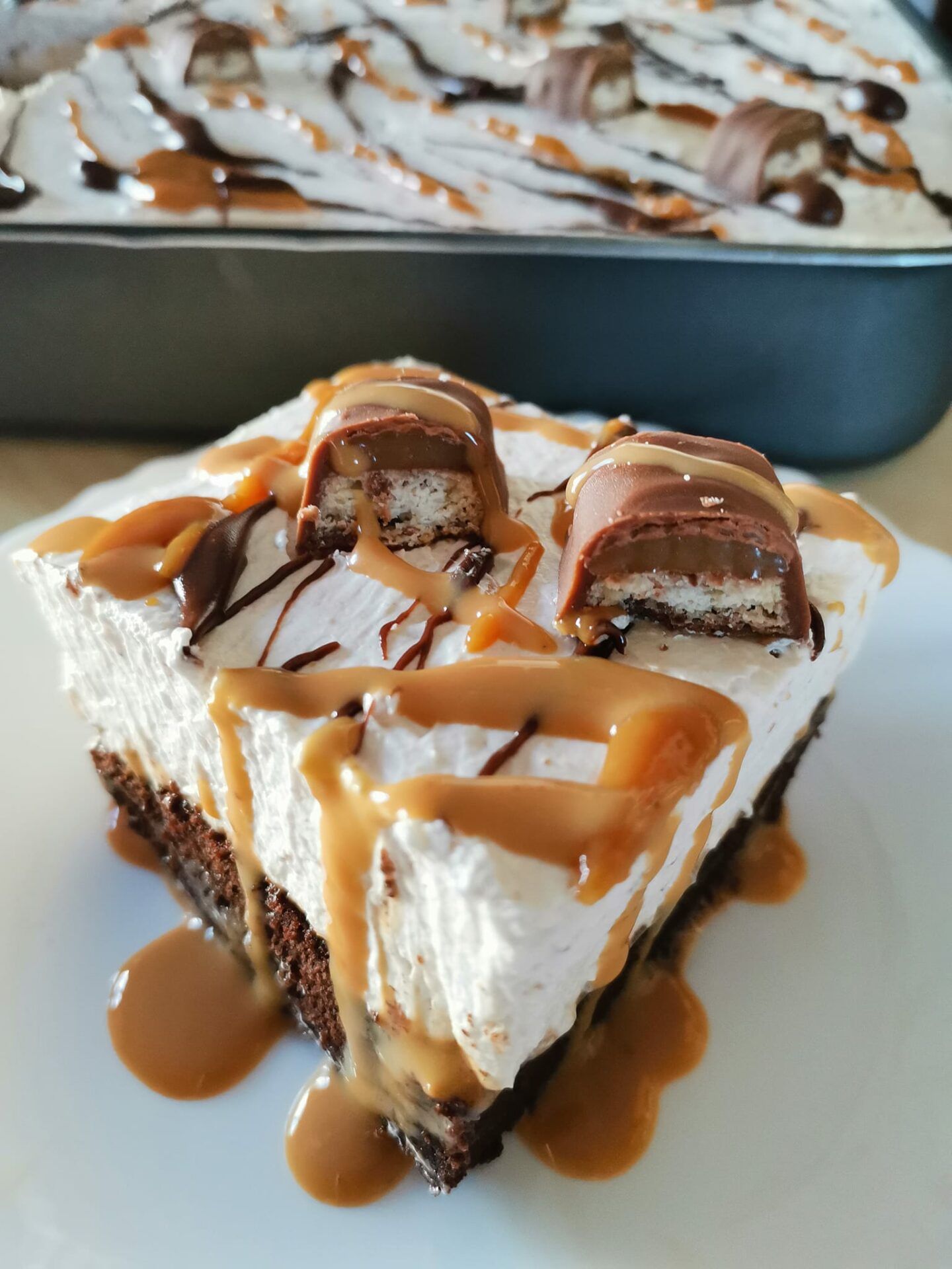 τούρτα-Snikers-για-του Αγιαννιού-συνταγή- τούρτα-Snikers-για-του Αγιαννιού-συνταγή-