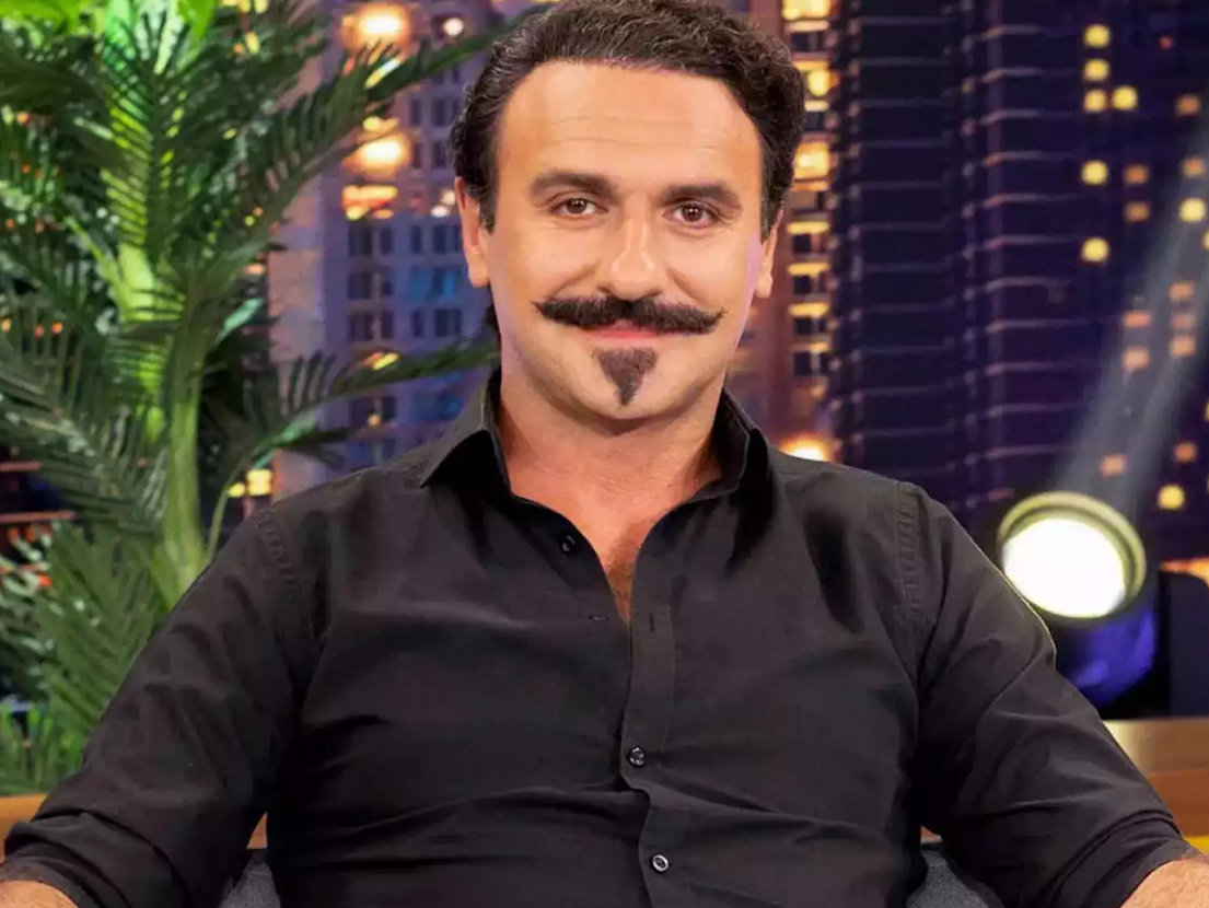 Η Μάγισσα : Δείτε την απίστευτη μεταμόρφωση του Τζουζέπε σε Άγιο Βασίλη