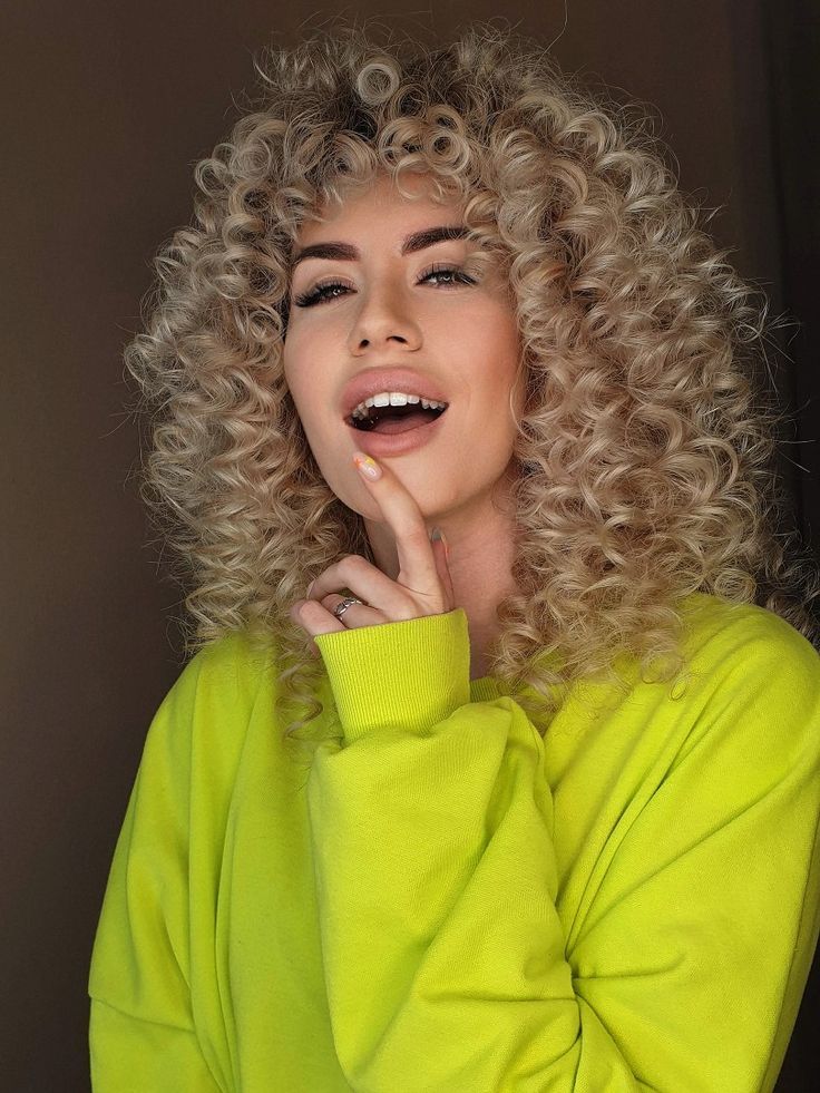 μπούκλες-δαχτυλίδι-σε-καρέ μαλλιά-ιδέες- μπούκλες-δαχτυλίδι-σε-καρέ μαλλιά-ιδέες-