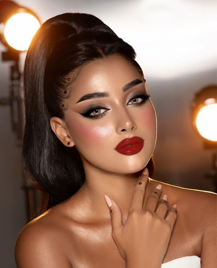 ιδέες-για-γυναικεία χτενίσματα-για-τη-Πρωτοχρονιά-σε-ίσια μαλλιά- ιδέες-για-γυναικεία χτενίσματα-για-τη-Πρωτοχρονιά-σε-ίσια μαλλιά-