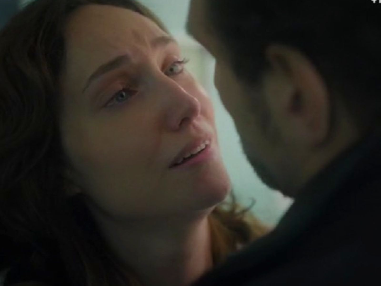 Διάφανη Αγάπη : Η Αννα παθαίνει επιλόχεια κατάθλιψη