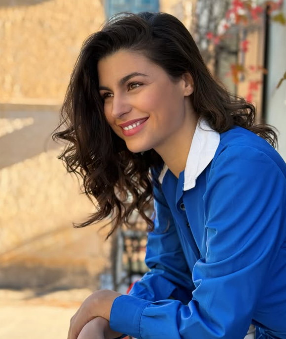 Δανάη Παππά-γούνινο-πανωφόρι-street style-outfit-instagram- Δανάη Παππά-γούνινο-πανωφόρι-street style-outfit-instagram-